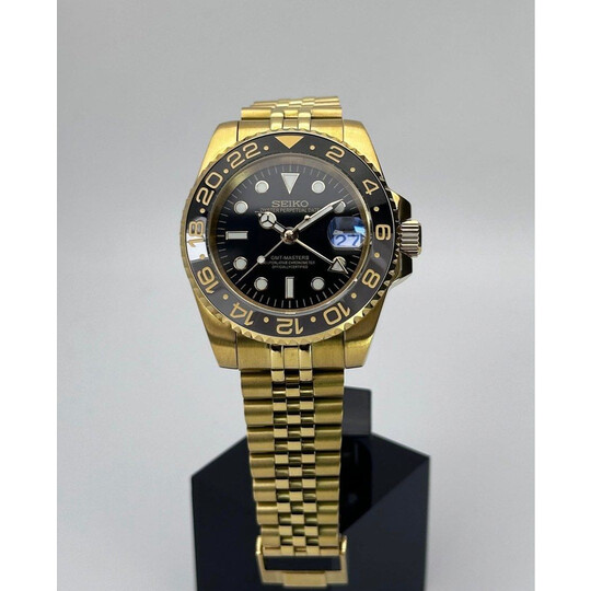 Custom Seiko Mod • Gold Bruce Wayne Automatic GMT • 40mm